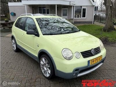 Geel Gebruikt 2005 VW Polo Cross Hatchback | € 1.950 (Iets duurder)