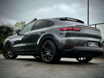 Grijs Gebruikt 2020 Porsche Cayenne Turbo SUV | € 69.950