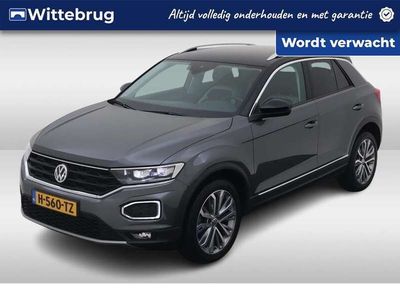 tweedehands VW T-Roc 1.5 TSI Sport Executive Navigatie / Airco (Clima) / Parkeersensoren / LED / Cruise / Bluetooth