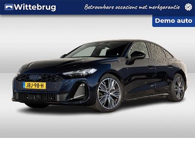 Blauw Gebruikt 2025 Audi A5 S-Line Sedan | € 72.950
