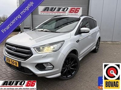 Grijs (metallic) Occasion 2018 Ford Kuga ST-Line SUV | € 13.995 (Eerlijke prijs)