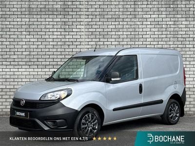 Grijs Gebruikt 2022 Fiat Doblò MPV | € 10.607 (Eerlijke prijs)