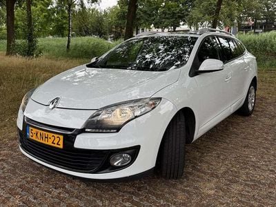 Wit Gebruikt 2013 Renault Mégane GrandTour Collection Stationwagen | € 4.195 (Eerlijke prijs)