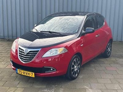 Occasion Lancia Ypsilon Platinum 86 PK (63 kW) 2011 Rood Hatchback