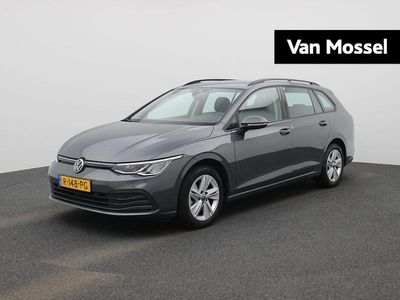 Occasion VW Golf VIII Life 110 PK (80 kW) 2022 Grijs Stationwagen