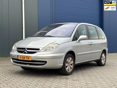 Citroën C8