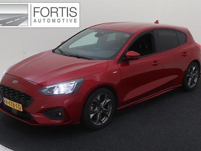 Rood Gebruikt 2021 Ford Focus Business Edition Hatchback | € 17.900 (Iets duurder)