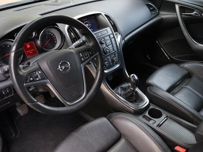 tweedehands Opel Astra Sports Tourer 1.4 Turbo Cosmo| Stuurwiel Verwarmin