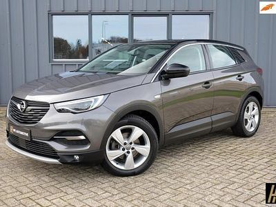 Grijs (metallic) Occasion 2018 Opel Grandland X Ultimate SUV | € 16.450 (Eerlijke prijs)