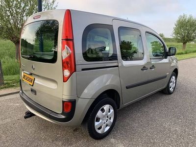 tweedehands Renault Kangoo Family 1.6 Airco | Navigatie | Trekhaak Etc.