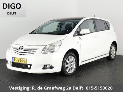 Wit Occasion 2010 Toyota Verso Business Edition MPV | € 10.400 (Iets duurder)