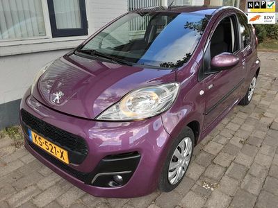 Hatchback Gebruikt 2013 Peugeot 107 Sportium Hatchback | € 3.450 (Eerlijke prijs)
