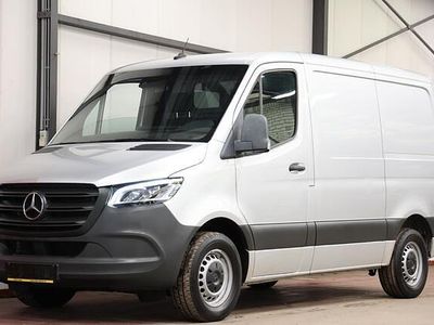 Zilver Occasion 2021 Mercedes Sprinter Van | € 26.900 (Eerlijke prijs)
