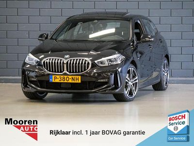 Occasion BMW 118 Executive 136 PK (100 kW) 2021 Zwart Hatchback