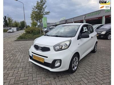 Wit Gebruikt 2011 Kia Picanto Hatchback | € 3.850 (Eerlijke prijs)