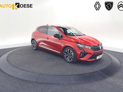 Rood Gebruikt 2025 Renault Clio V Techno Hatchback | € 21.700 (Eerlijke prijs)