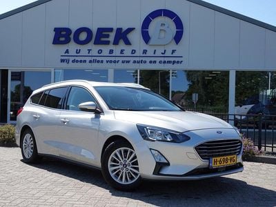 Grijs Gebruikt 2020 Ford Focus Titanium Stationwagen | € 18.390 (Eerlijke prijs)