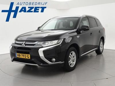 Zwart Gebruikt 2015 Mitsubishi Outlander P-HEV SUV | € 11.945 (Eerlijke prijs)