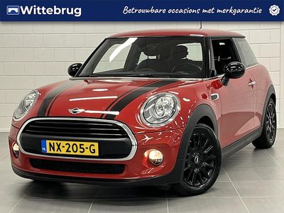 Occasion Mini Cooper Business 2017 Rood Hatchback