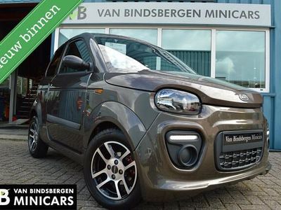 Bruin Gebruikt 2020 Aixam Microcar Hatchback | € 12.950