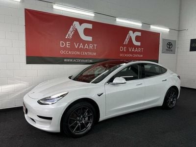 Occasion Tesla Model 3 Standard Range 239 kW (325 PK) 2019 Wit Sedan