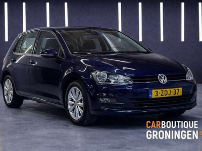 Occasion VW Golf VII Highline 105 PK (77 kW) 2014 Blauw Hatchback