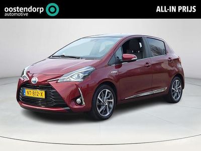 Rood Occasion 2017 Toyota Yaris Premium Hatchback | € 16.750 (Eerlijke prijs)