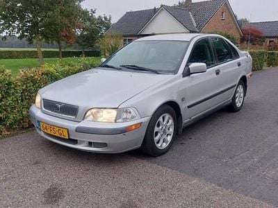Volvo S40