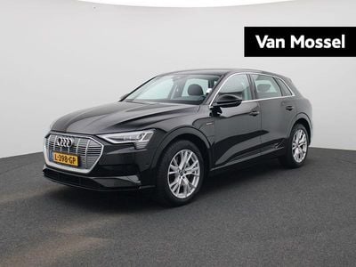 Zwart Gebruikt 2021 Audi e-tron Design SUV | € 29.900 (Goede deal)