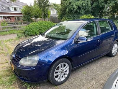 VW Golf V
