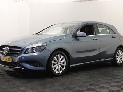 Blauw Gebruikt 2013 Mercedes A180 Ambition Hatchback | € 8.750 (Goede deal)