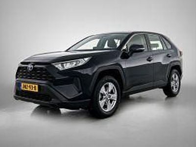 Zwart Gebruikt 2023 Toyota RAV4 Active SUV | € 40.445 (Eerlijke prijs)