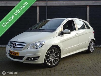 tweedehands Mercedes B160 BlueEFFICIENCY Business Class 90.325 KM NAP Ned. auto / Airco / 17" LM