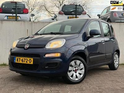 Blauw Gebruikt 2016 Fiat Panda Pop Star Hatchback | € 7.999 (Eerlijke prijs)