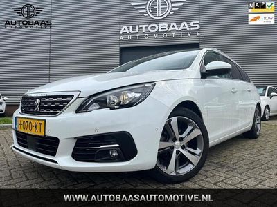 tweedehands Peugeot 308 SW 1.2 Premium Automaat **NW DISTRIBUTIE** NL-AUTO* 1EIG |NAP |NAVI |ADAPTIVE CRUISE |PANORAMADAK |CAMERA |TREKHAAK |