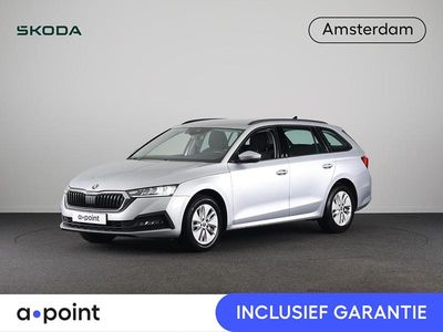 Grijs Occasion 2023 Skoda Octavia Business Line Stationwagen | € 23.449 (Eerlijke prijs)