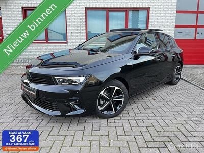 Zwart (metallic) Gebruikt 2025 Opel Astra Edition Hatchback | € 27.450 (Super prijs)