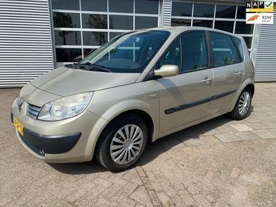 tweedehands Renault Scénic II 1.6-16V Expression Comfort