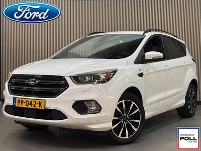 Wit Gebruikt 2017 Ford Kuga ST-Line SUV | € 16.895 (Eerlijke prijs)