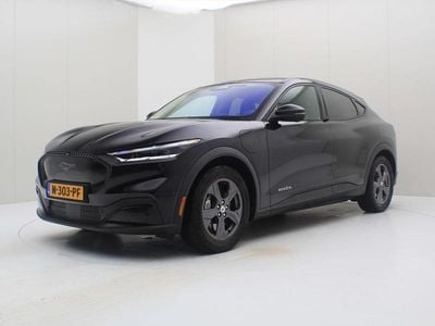Zwart Gebruikt 2021 Ford Mustang Extended Range SUV | € 27.900