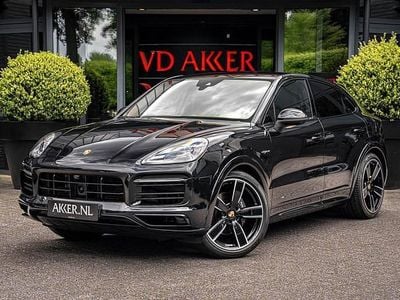 Zwart Occasion 2023 Porsche Cayenne Platinum Edition SUV | € 99.880 (Super prijs)