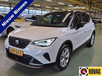 Wit (metallic) Occasion 2024 Seat Arona FR SUV | € 25.750 (Eerlijke prijs)