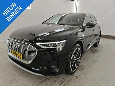 Zwart Occasion 2020 Audi e-tron Business SUV | € 28.895 (Eerlijke prijs)