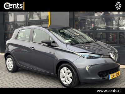 Grijs Gebruikt 2019 Renault Zoe Life Hatchback | € 10.900 (Eerlijke prijs)