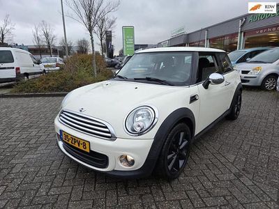 Wit Gebruikt 2013 Mini ONE Hatchback | € 6.250 (Duur)
