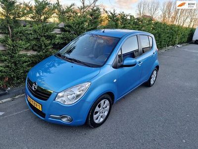 Blauw (metallic) Occasion 2009 Opel Agila Edition Hatchback | € 3.400 (Eerlijke prijs)