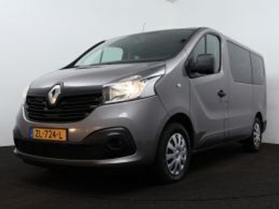 tweedehands Renault Trafic Passenger - Rolstoelbus