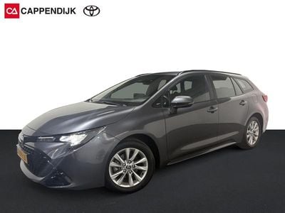 Grijs Gebruikt 2023 Toyota Corolla Active Stationwagen | € 27.999 (Eerlijke prijs)