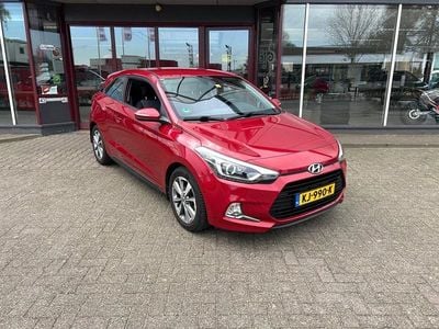 Occasion Hyundai i20 Comfort 101 PK (74 kW) 2016 Rood Hatchback
