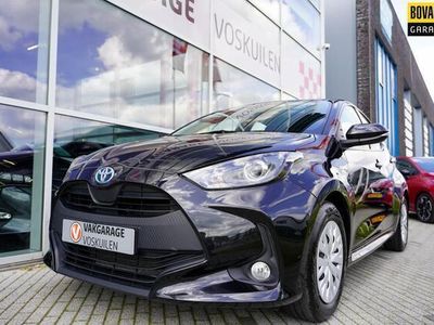 tweedehands Toyota Yaris 1.5 Hybrid business | Navi | Camera | Carplay